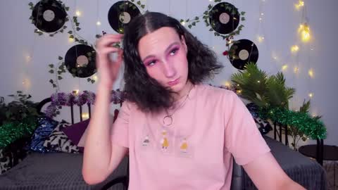 Honey Ill be waiting for you Tue Wed Thu Fri Sat Sun 10am-5pm online show from 01-07-25, 10:01