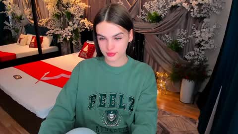 Snapshot of finalaccord chatting on 01-30-25, 10:19 Amanda online show from 01-30-25, 10:19