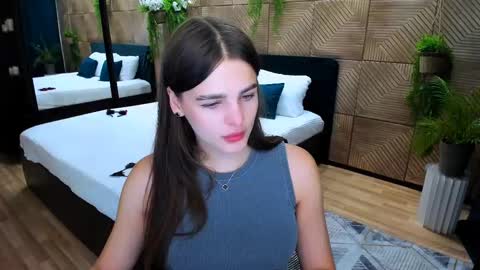 Snapshot of finalaccord chatting on 09-22-25, 10:06 Amanda online show from 09-22-25, 10:06