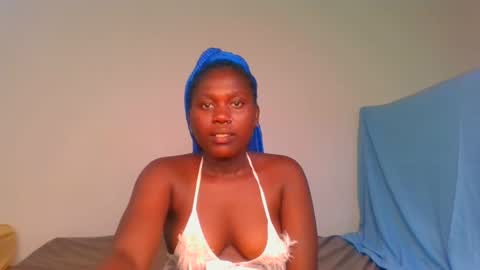 Snapshot of fine_melanie chatting on 12-14-24, 08:13 melanie online show from 12-14-24, 08:13