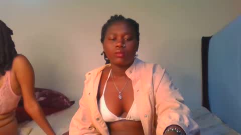 Snapshot of fine_melanie chatting on 01-10-25, 05:15 melanie online show from 01-10-25, 05:15