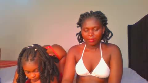 Snapshot of fine_melanie chatting on 01-18-25, 05:52 melanie online show from 01-18-25, 05:52