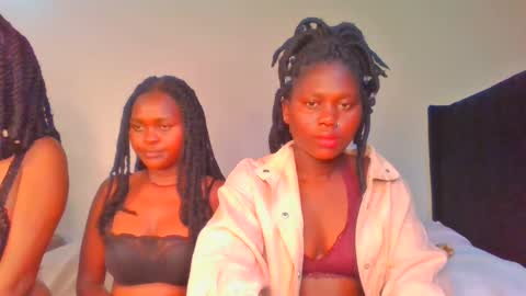 Snapshot of fine_melanie chatting on 01-29-25, 02:51 melanie online show from 01-29-25, 02:51