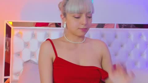 Snapshot of finnky1 chatting on 01-08-25, 10:04 finnky1 online show from 01-08-25, 10:04