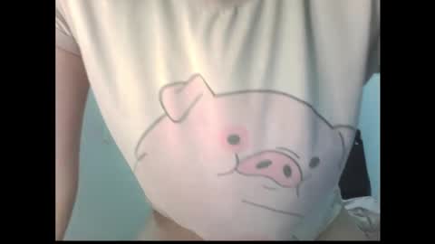 Snapshot of finnky1 chatting on 09-12-25, 05:29 finnky1 online show from 09-12-25, 05:29