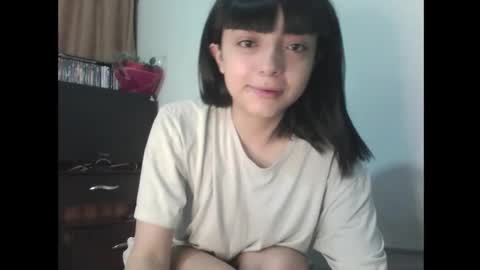 Snapshot of finnky1 chatting on 10-17-25, 03:42 finnky1 online show from 10-17-25, 03:42