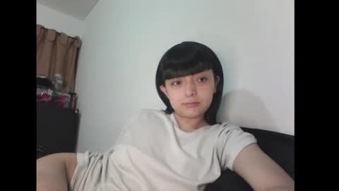 Snapshot of finnky1 chatting on 10-31-25, 01:28 finnky1 online show from 10-31-25, 01:28