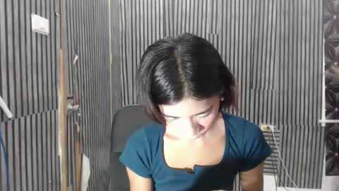 Snapshot of fiona908995 chatting on 03-22-26, 11:24 fiona908995 online show from 03-22-26, 11:24