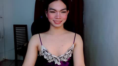 Snapshot of fionie_xxx chatting on 02-24-25, 09:00 FIONA online show from 02-24-25, 09:00
