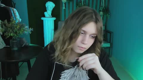 fiora online show from 12-13-24, 12:06