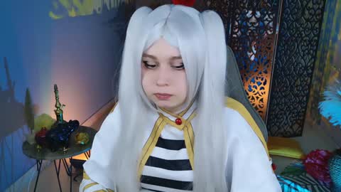 fiora online show from 12-15-24, 09:45