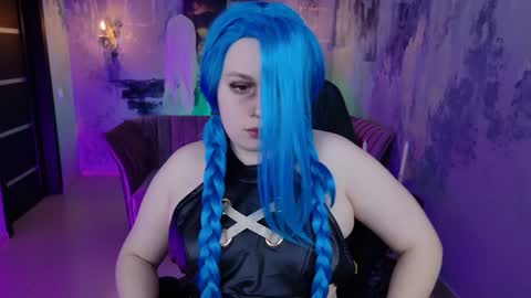 fiora online show from 12-22-24, 08:16