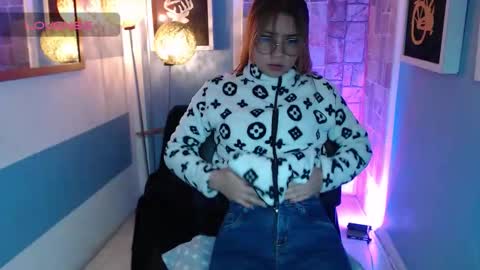 Fiorellaa online show from 11-13-25, 03:33