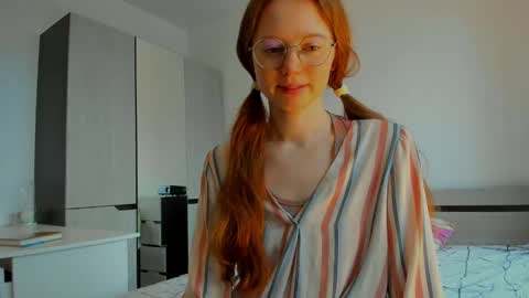 fire_luna online show from 03-06-25, 07:47