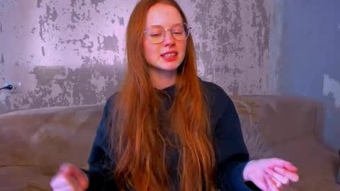 fire_luna online show from 01-16-26, 05:00