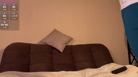 Snapshot of firebeard_ chatting on 10-12-25, 03:22 Alex online show from 10-12-25, 03:22