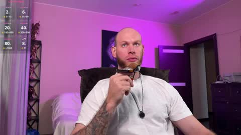 Snapshot of firebeard_ chatting on 04-11-26, 01:37 Alex online show from 04-11-26, 01:37