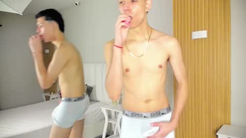 Nicolas online show from 11-10-25, 12:59