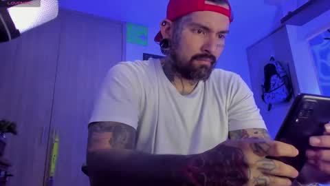 Snapshot of fisherrman666 chatting on 10-21-25, 01:50 fisherrman666 online show from 10-21-25, 01:50