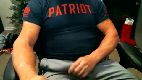 fitguy40 online show from 01-05-26, 10:46