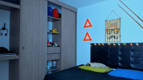 Elias Valencia online show from 01-10-25, 12:58