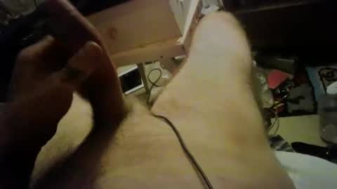 Snapshot of fitsandpics chatting on 09-16-25, 08:43 wolfgangfox online show from 09-16-25, 08:43