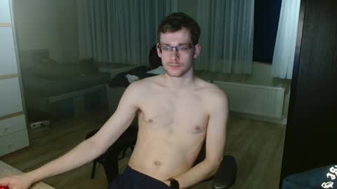 Fitwhiteboy01 online show from 11-09-25, 05:33