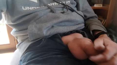 Snapshot of fiveforwilly1 chatting on 02-20-26, 11:54 Markus online show from 02-20-26, 11:54