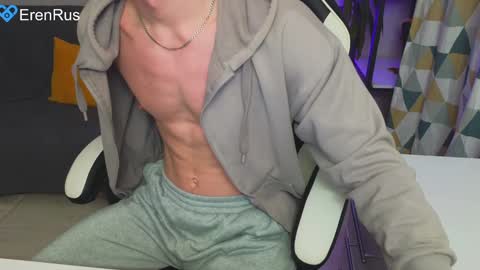 Snapshot of fixsicki chatting on 12-05-24, 10:34 Eren. online show from 12-05-24, 10:34