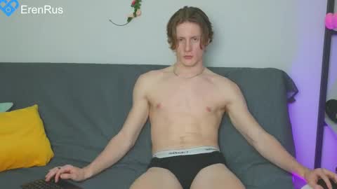 Snapshot of fixsicki chatting on 02-13-25, 01:15 Eren. online show from 02-13-25, 01:15