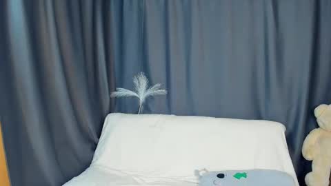 Kira online show from 01-17-26, 03:11