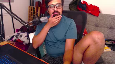 fizz6572 online show from 11-01-25, 09:06