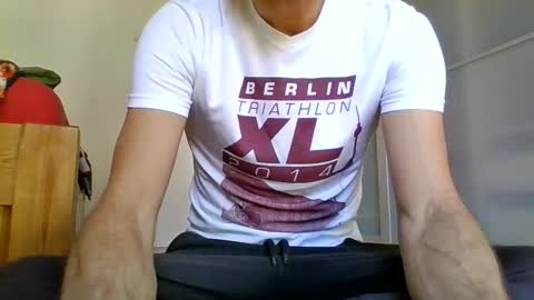 Snapshot of fkkboyberlin chatting on 10-20-25, 10:27 FkkBoyBerlin online show from 10-20-25, 10:27
