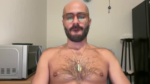 Snapshot of fla85 chatting on 09-18-25, 05:37 Fla is short for Flavio online show from 09-18-25, 05:37