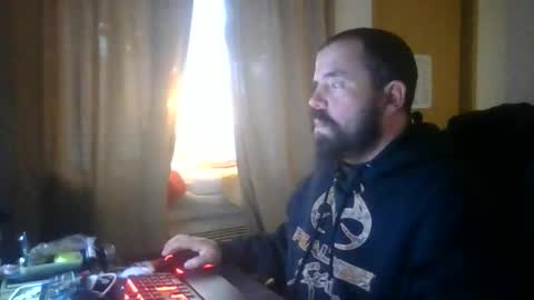 flagking 85 online show from 12-17-25, 10:27