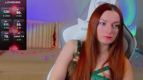 Snapshot of flamystar chatting on 10-18-25, 09:10 Yana online show from 10-18-25, 09:10