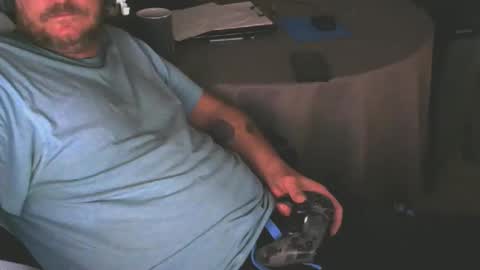 flashy49 online show from 12-18-25, 04:40