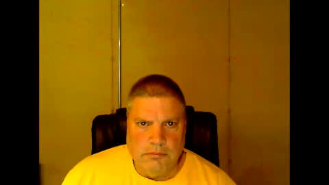 Snapshot of fletch32 chatting on 12-09-24, 01:18 jd online show from 12-09-24, 01:18