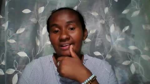 fleussia online show from 03-11-26, 04:24