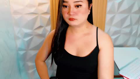 ASHLY online show from 01-14-25, 05:08