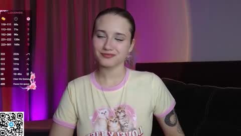 Doloras online show from 10-07-25, 07:11