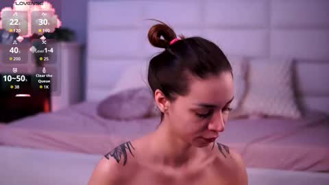 Ana online show from 12-14-25, 01:22