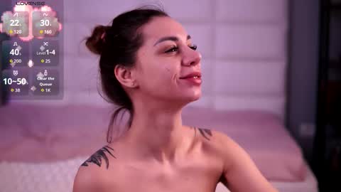 Ana online show from 12-22-25, 01:57