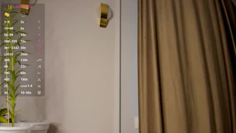 Emely  online show from 10-29-25, 04:59