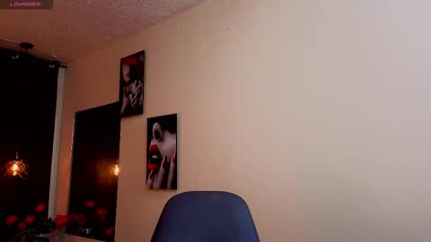 flor_gil online show from 01-07-26, 02:58