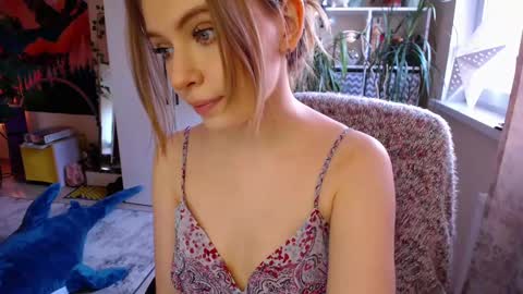 Snapshot of flower_elf chatting on 03-07-25, 02:45 flower_elf online show from 03-07-25, 02:45