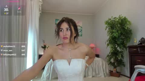 Snapshot of flower_nicole chatting on 03-11-25, 08:20 Nicole online show from 03-11-25, 08:20