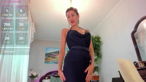 Snapshot of flower_nicole chatting on 10-08-25, 04:43 Nicole online show from 10-08-25, 04:43