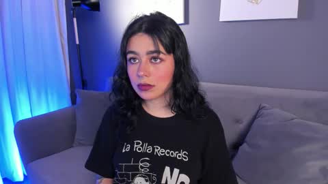 Its a pleasure to meet you. Im Flower. Help me reach 1k. Follow me. online show from 11-07-25, 11:43