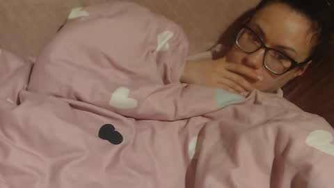 say meow and send tip  online show from 02-19-26, 09:11